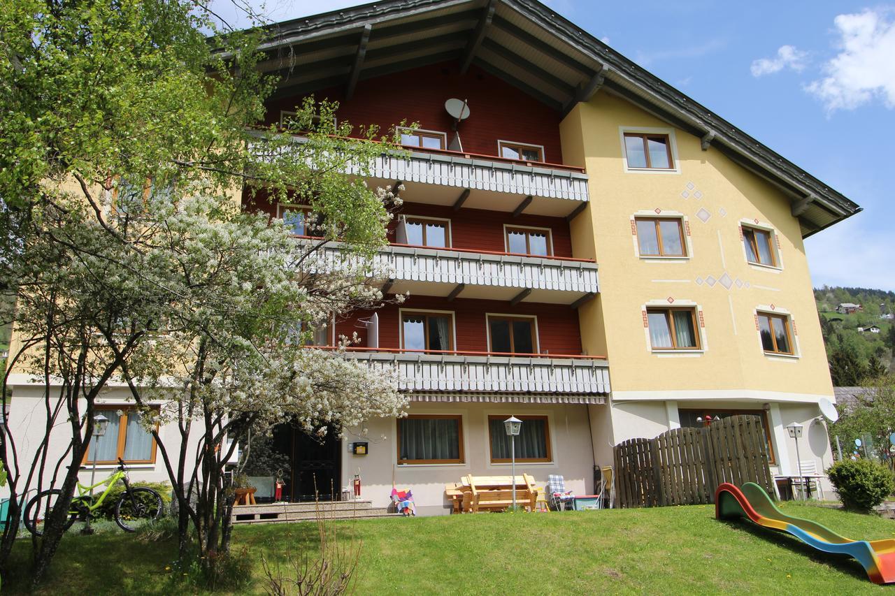 Appartamento Roza'S Nest By Isa Badkleinkirchheim Bad Kleinkirchheim Esterno foto